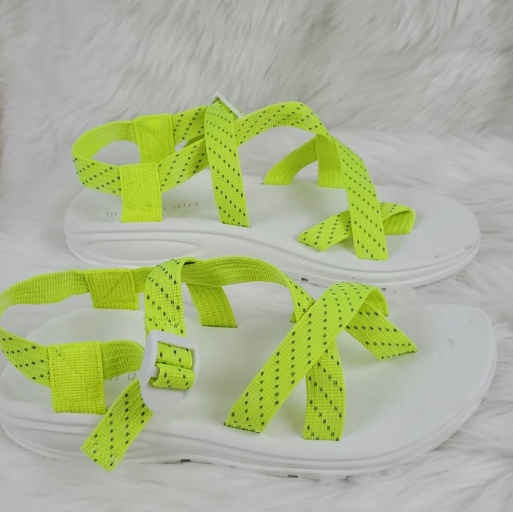Madden girl (Chaco style)